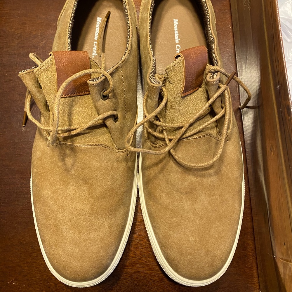 Men’s casual shoes MAKE AN OFFER